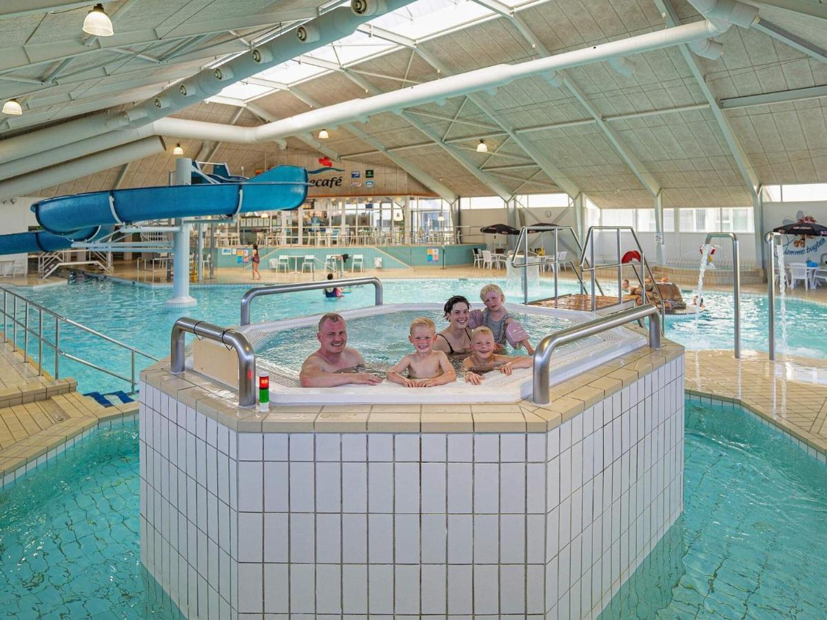 6 Person Holiday Home On A Holiday Park In Lokken Exterior photo